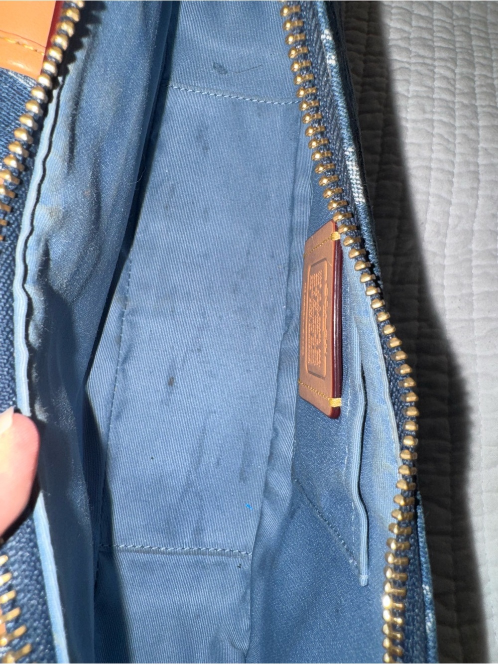 Coach Ashton Bag in Signature Denim - Picture 5 of 5